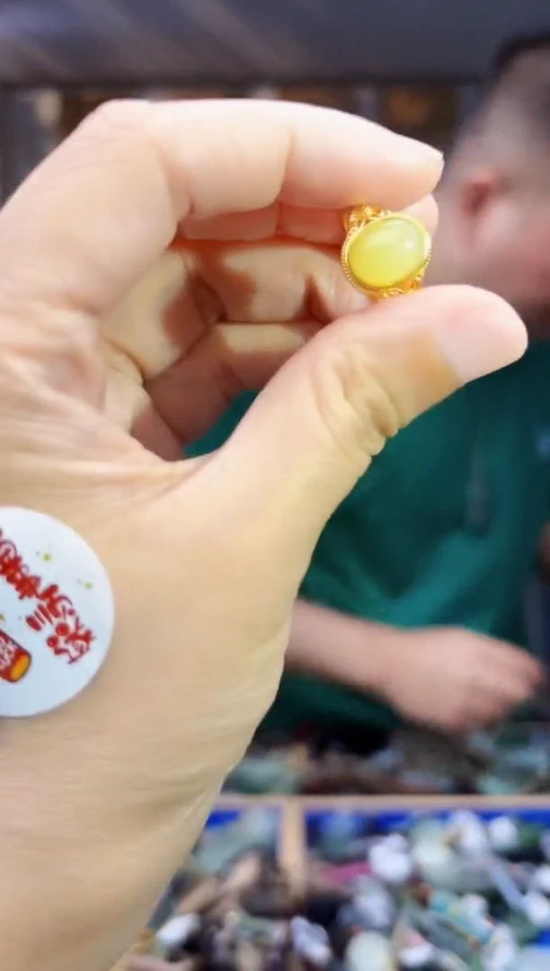 和田玉未镶嵌挂件拍一发一