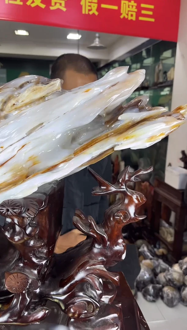 未镶嵌珠宝奇石硅化玉缅甸天然树化玉摆件