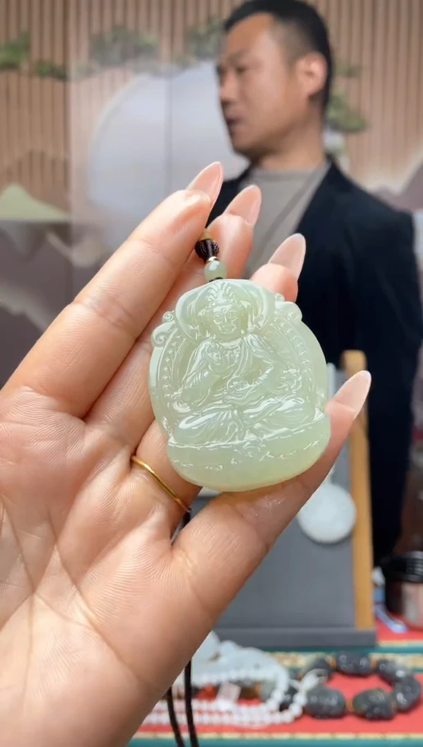 【闪购商品】和田玉颈饰未镶嵌一