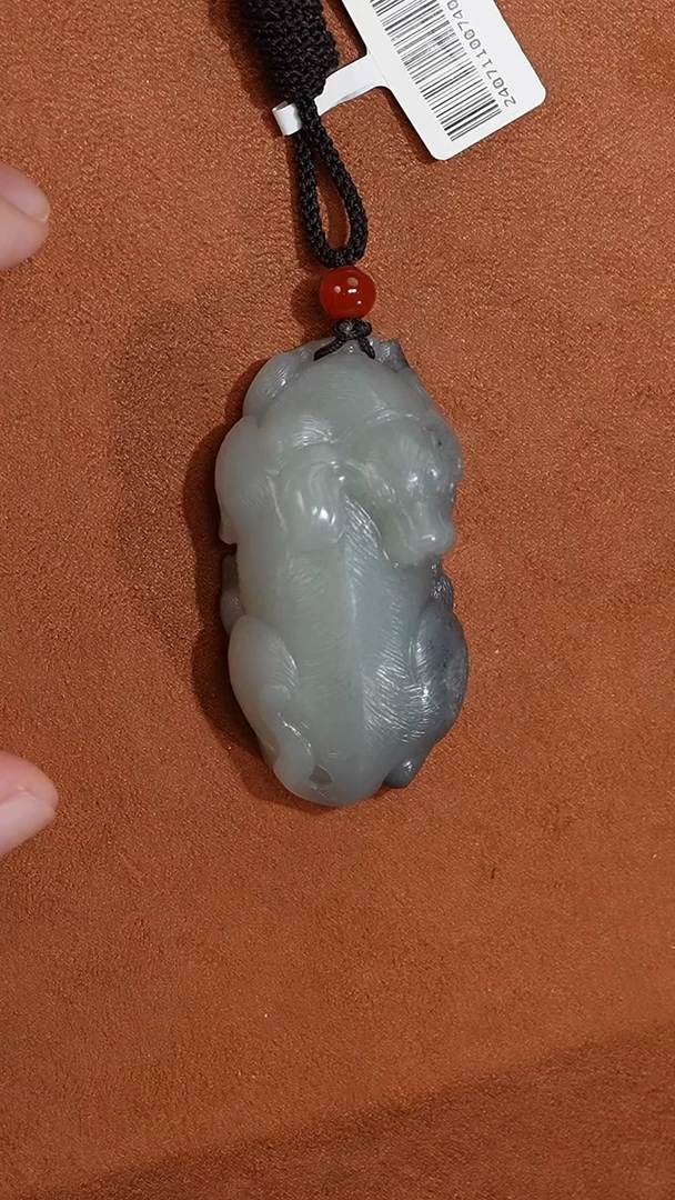 颈饰未镶嵌和田玉0