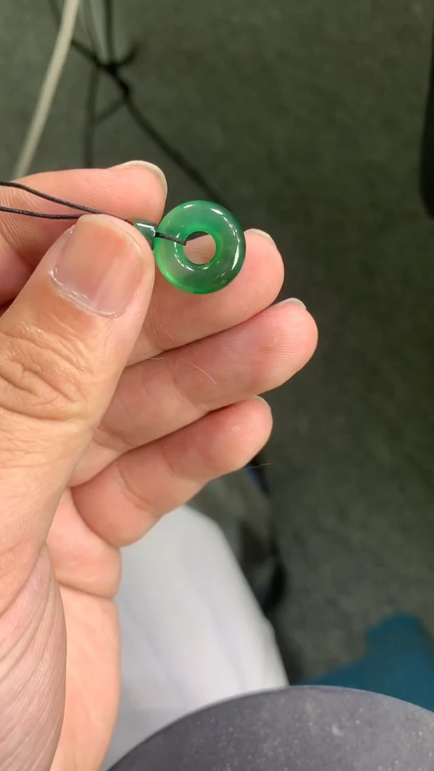 颈饰未镶嵌翡翠甜甜圈