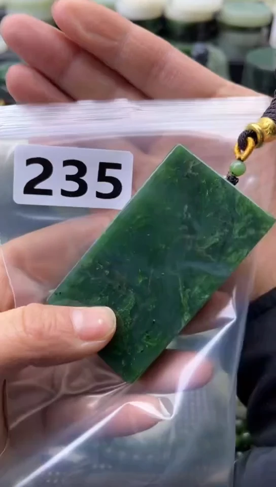 未镶嵌和田玉珠宝半成品牌子