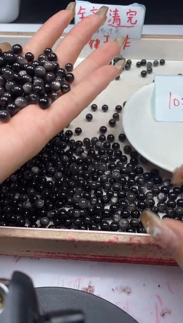 【闪购商品】玛瑙/玉髓颈饰未镶嵌w964银耀石8mm*30颗