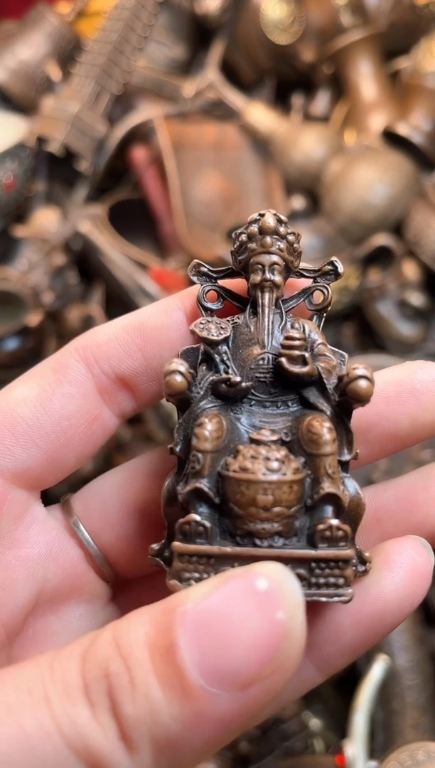 精美铜器点击下单