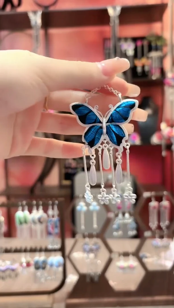 织绣云织谣民族风精美饰品 601