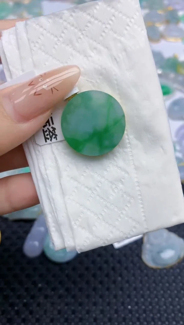 翡翠18K金镶嵌颈饰138   天然翡翠A货