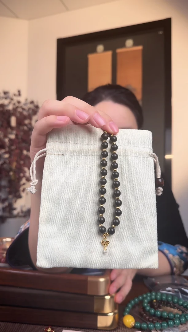 泥塑暖宫香8mm手链