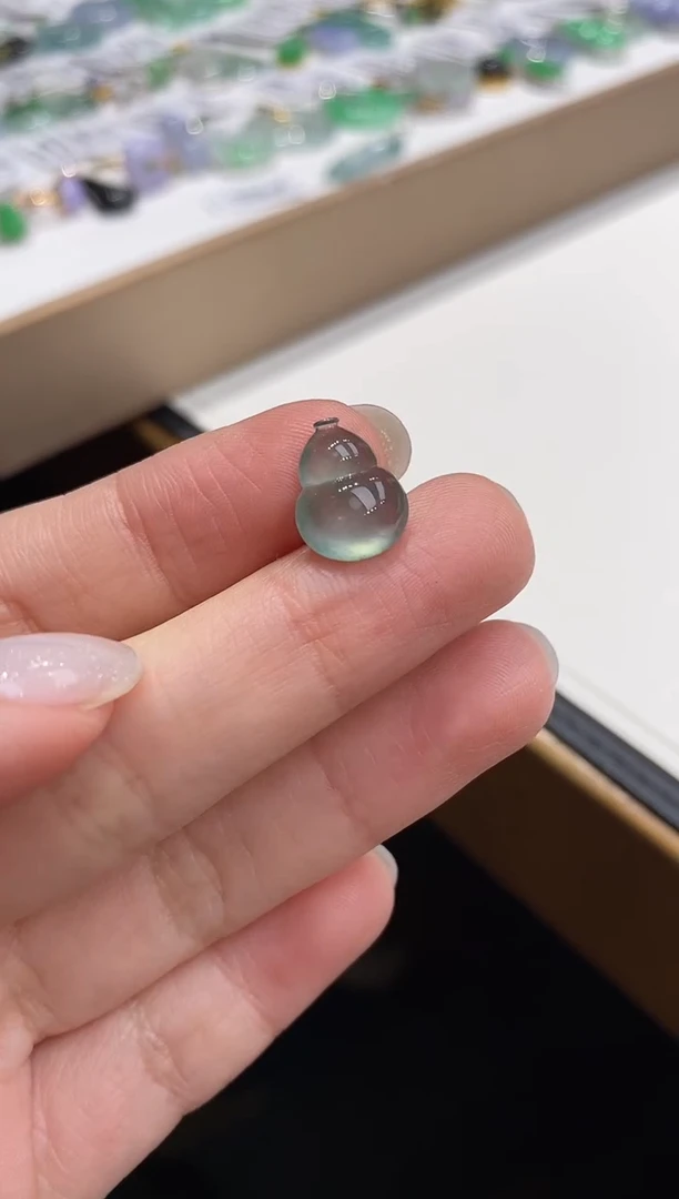 颈饰未镶嵌翡翠葫芦