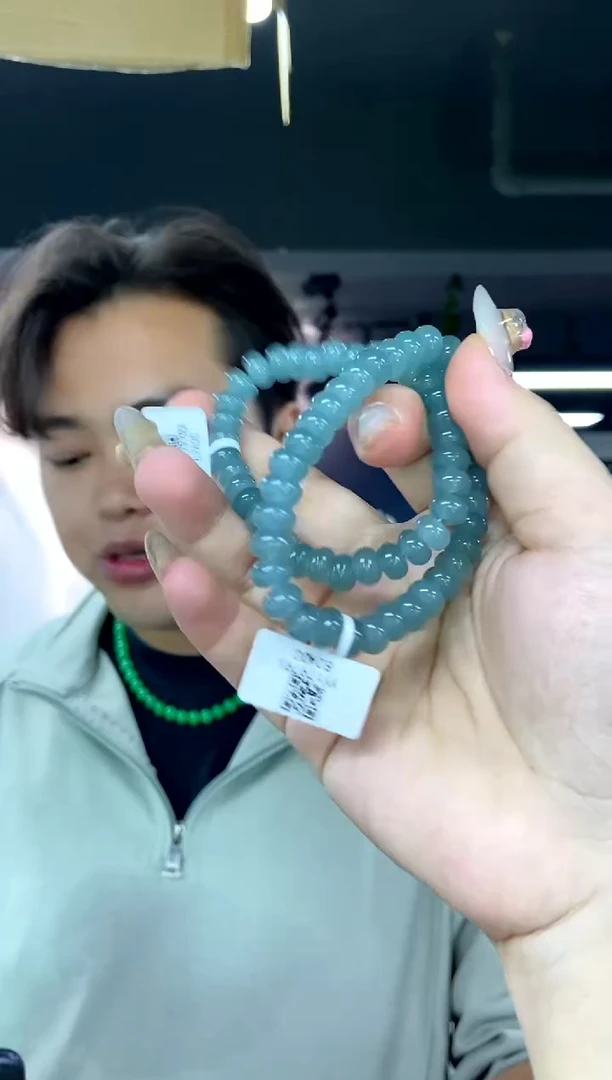 未镶嵌手链翡翠多样性发其一颜色微差