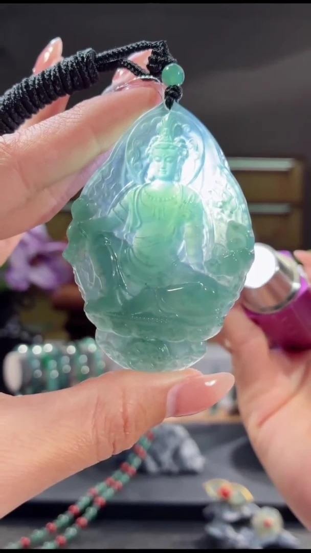 吊坠(不含链)未镶嵌翡翠观音