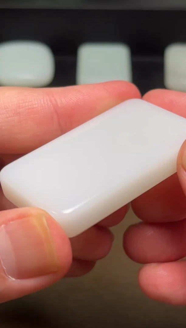 颈饰未镶嵌和田玉40