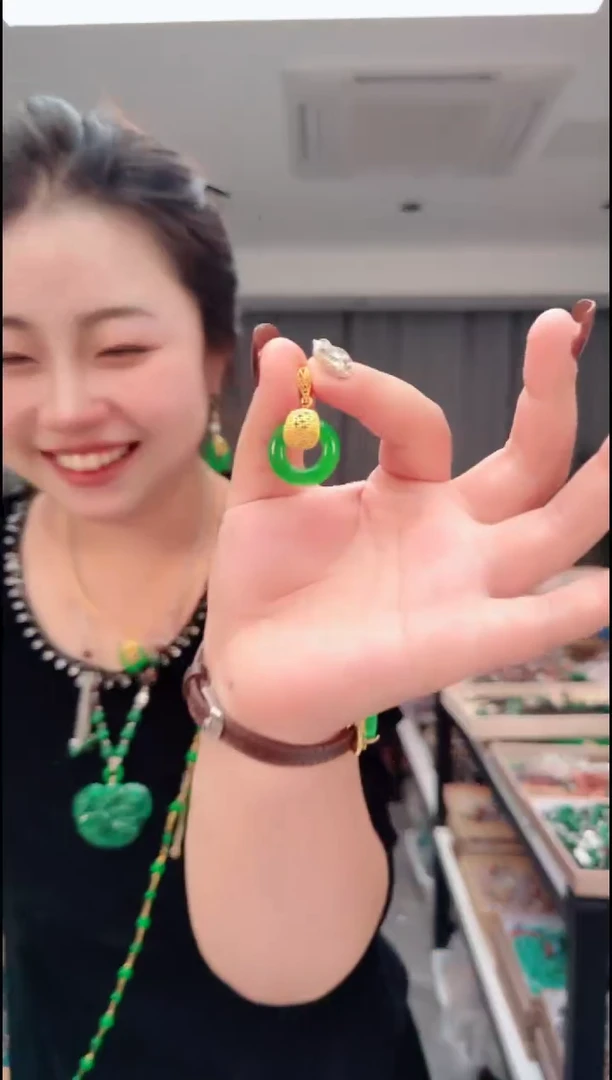 颈饰合金石英质玉1501绿扣子