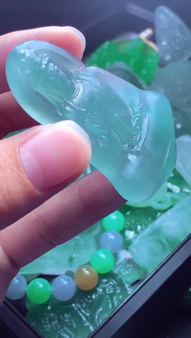 未镶嵌定制翡翠振*#毛货翡翠定制