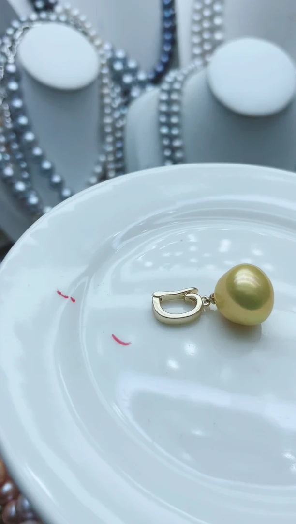 【闪购商品】淡水珍珠颈饰钛钢1