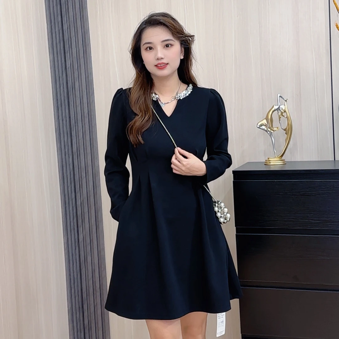 长裙小黑裙法式极简风设计感连衣裙亮片时尚秋季休闲秋冬长袖洋气