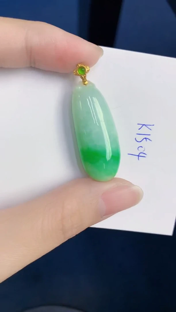 颈饰未镶嵌翡翠天然翡翠缅甸A货