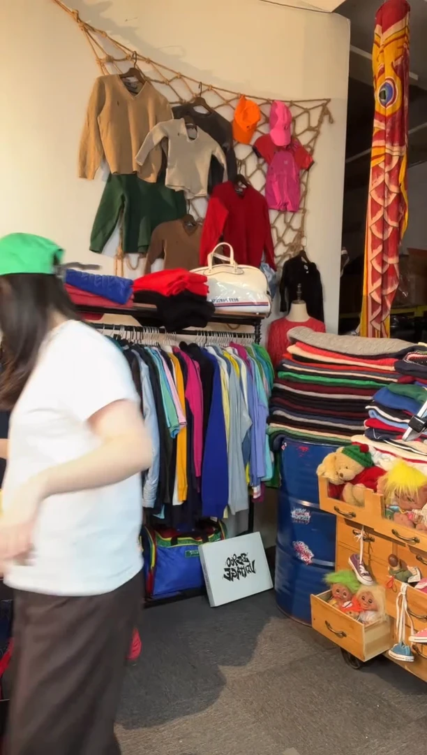 317鸭舌帽 no退还 逃单菲菲