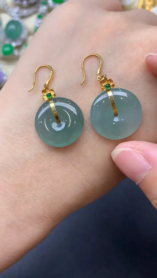 翡翠18K金镶嵌颈饰301-中国好珍宝