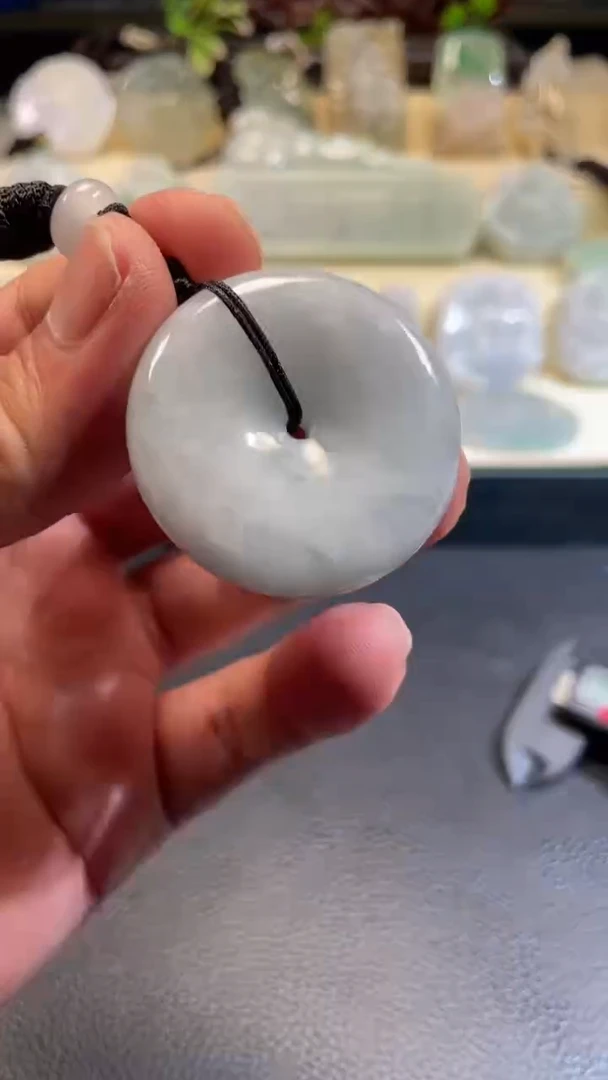 颈饰未镶嵌翡翠9/03/049