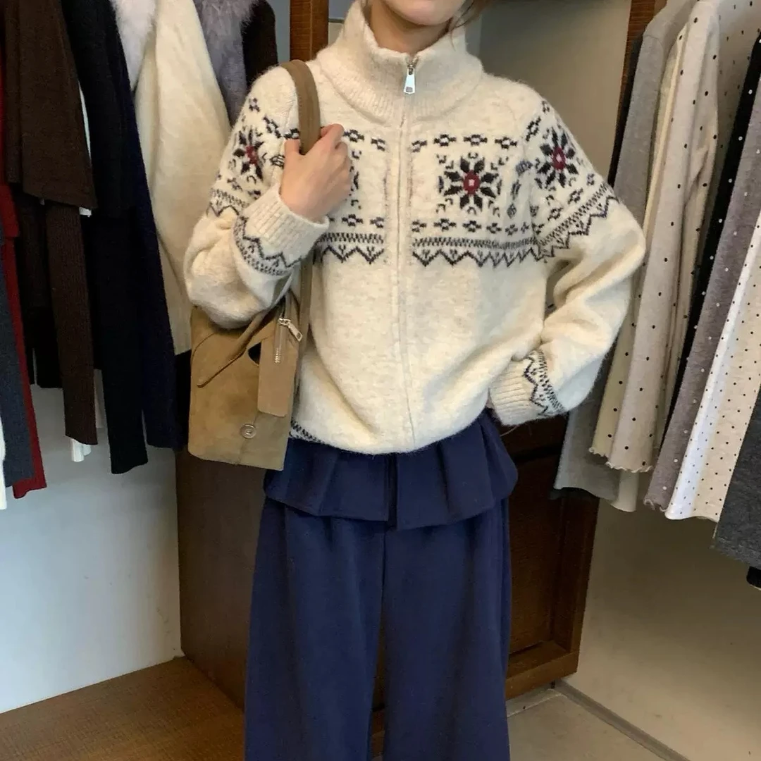 拉链刺绣抗污耐脏朋克风针织毛衣秋冬冬季绣花宽松