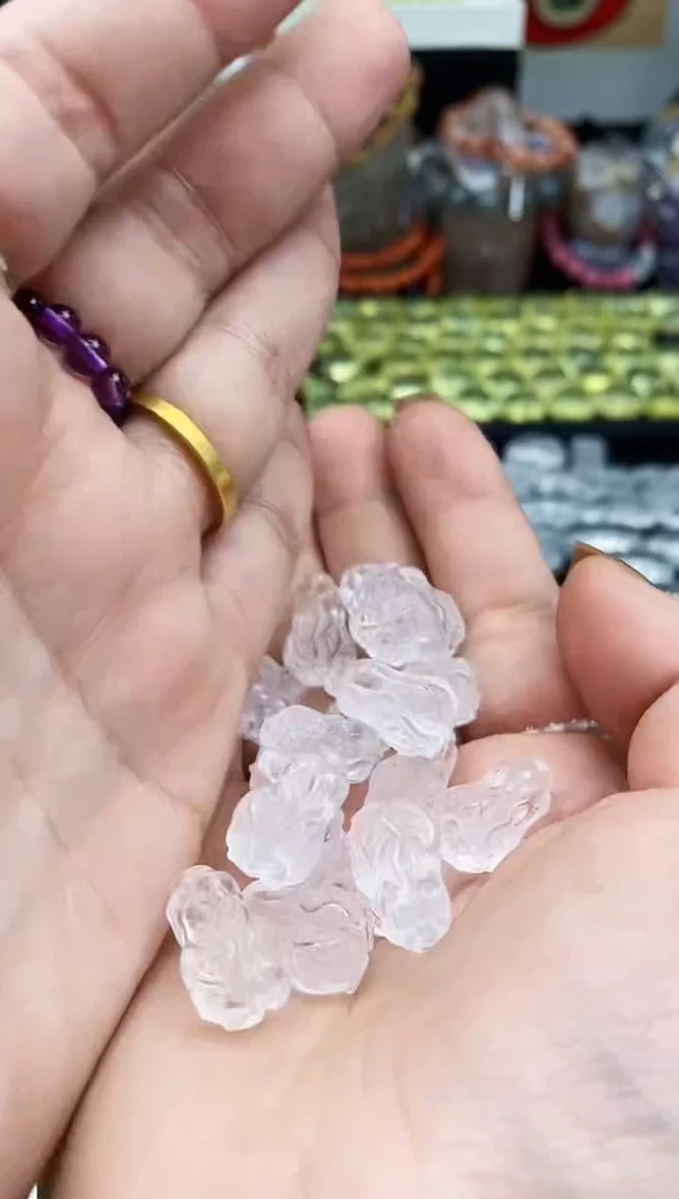 【闪购商品】水晶吊坠(不含链)未镶嵌123a多样性发其一/2.10/1个