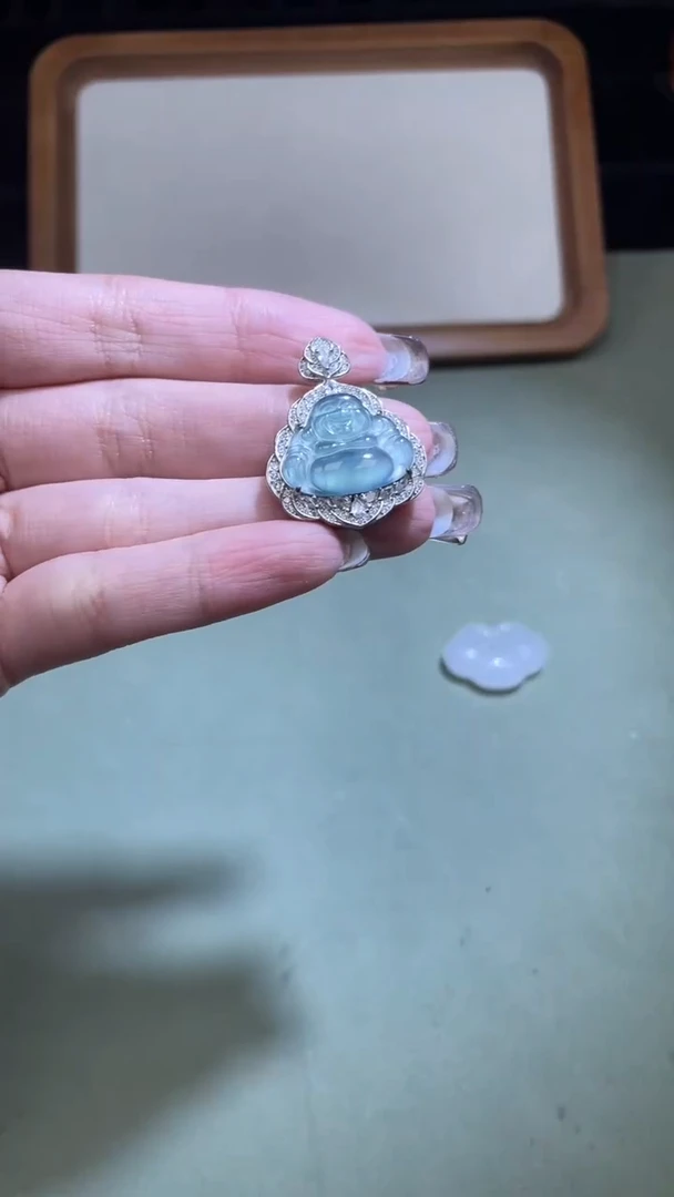 【闪购商品】翡翠颈饰银S925镶嵌翡翠佛公