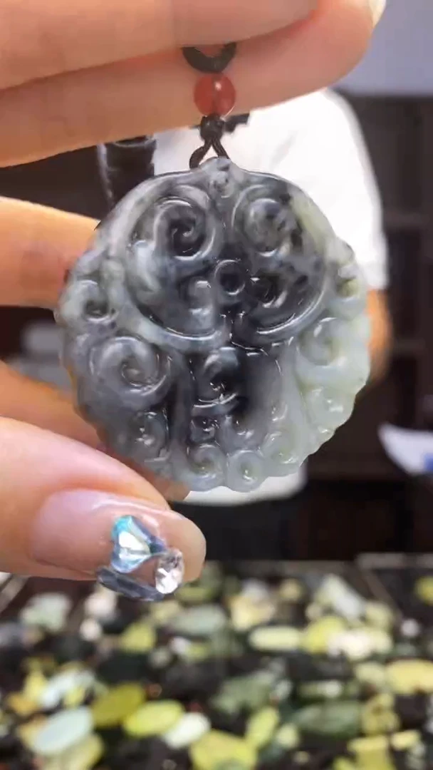 未镶嵌岫玉挂件