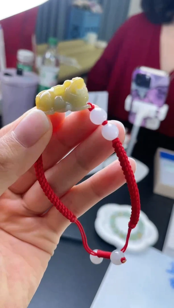 【闪购商品】翡翠挂件未镶嵌貔貅手绳