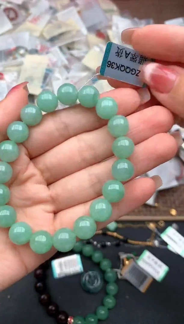 未镶嵌挂件翡翠一