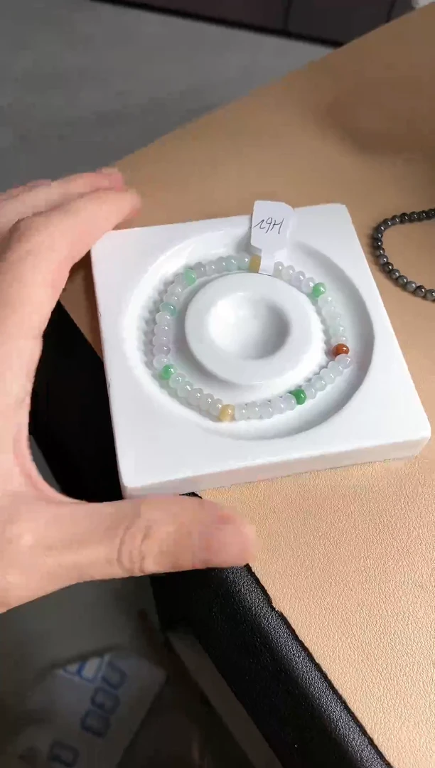 【闪购商品】翡翠手串未镶嵌天然A货翡翠手串H62