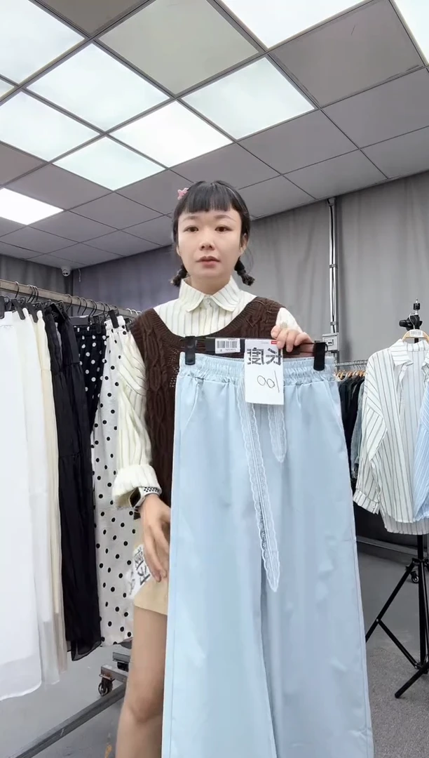 大哥家漂亮衣服漂亮颜色