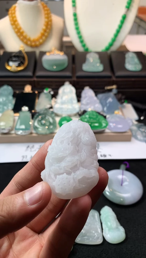 未镶嵌定制翡翠万***噹  S毛货不退不换