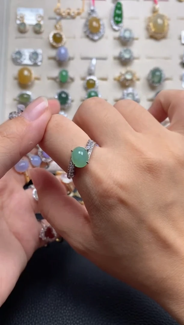 翡翠戒指银S925镶嵌111111