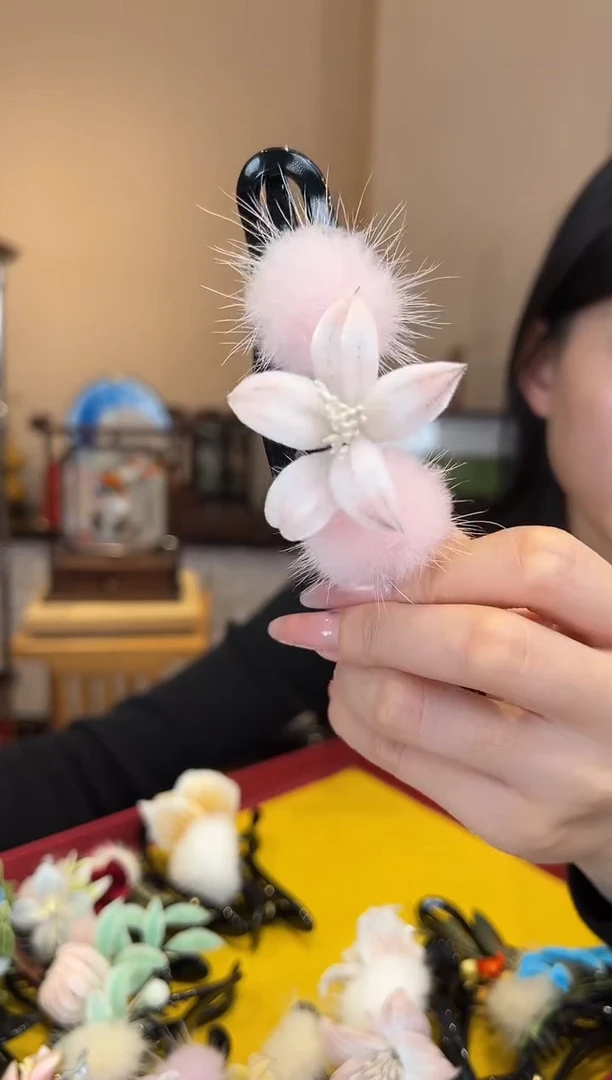 刺绣非遗绒花（发饰）