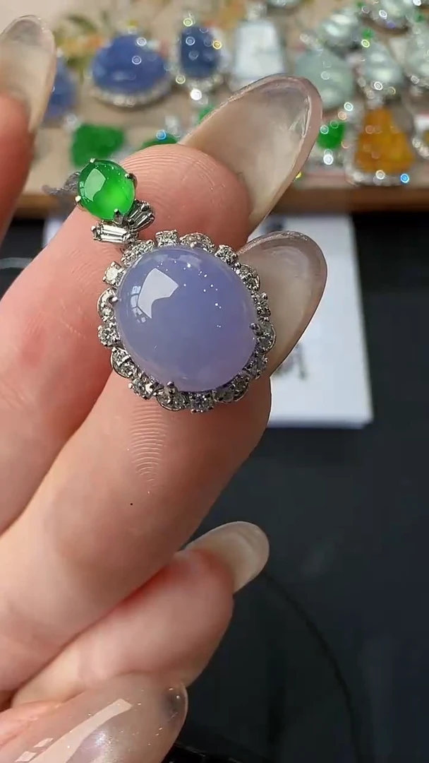 翡翠18K金镶嵌吊坠(不含链)18
