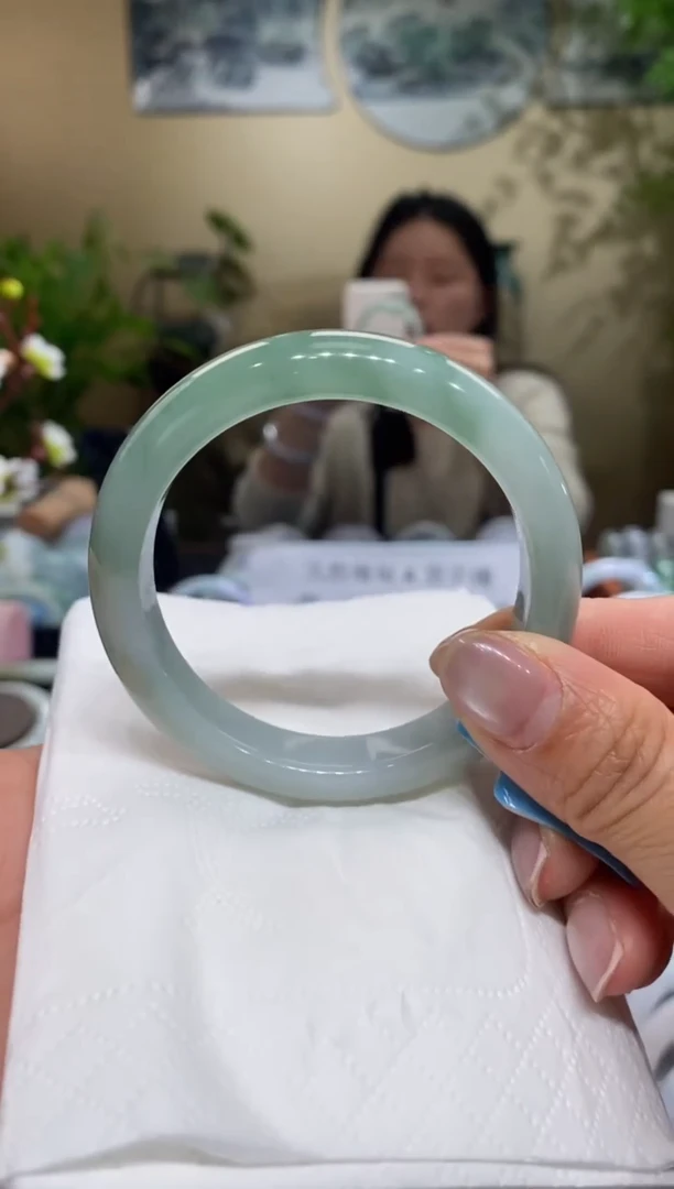 【闪购商品】翡翠手镯未镶嵌翡翠53-54