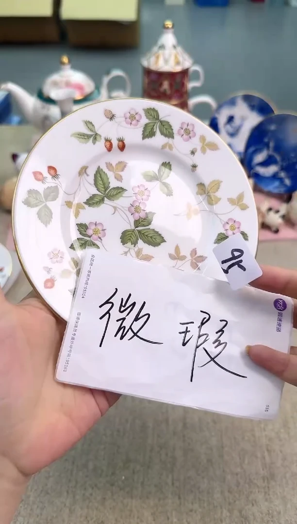 瓷片泡泡家的瓷器真好看