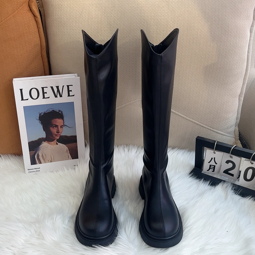 英伦风秋冬幂式穿搭城市游牧风长筒不过膝平底显腿长骑士靴后拉链