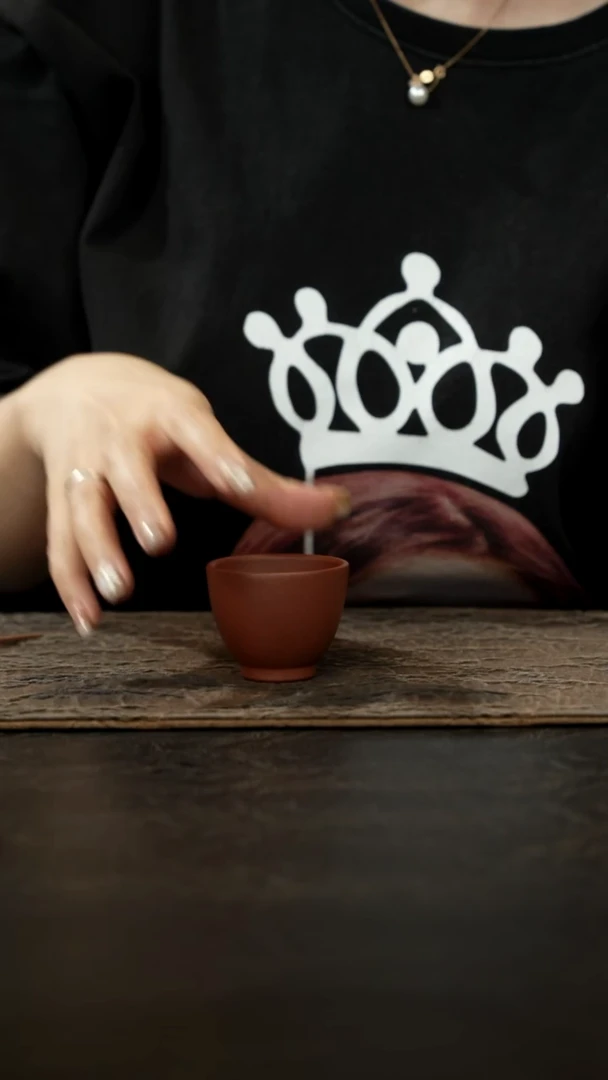 茶壶紫砂紫泥铃铛杯两只