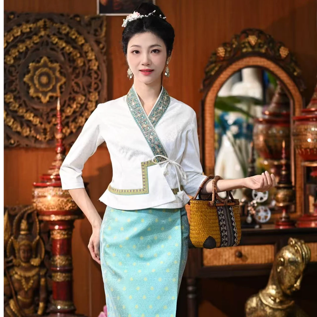 傣族民族风女士套装绿色系绳设计传统裙子休闲服装女款上衣傣装