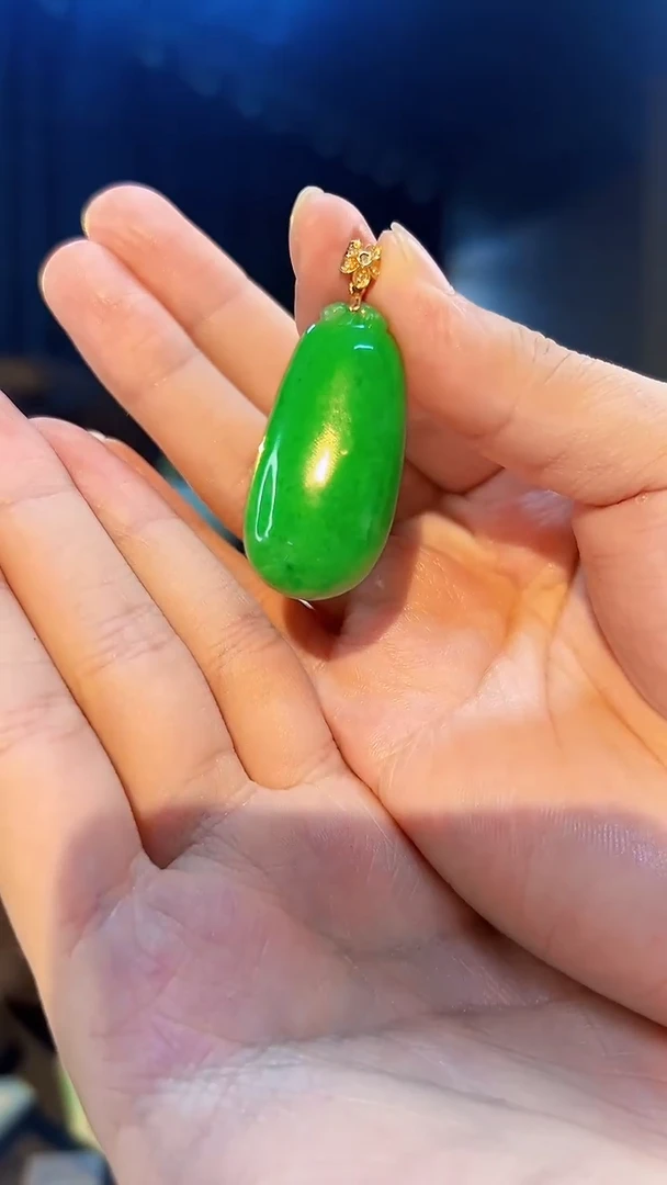 翡翠18K金镶嵌颈饰缅料A货/支持复检/一件