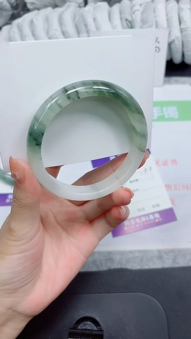 石英质玉手镯未镶嵌94-58.6