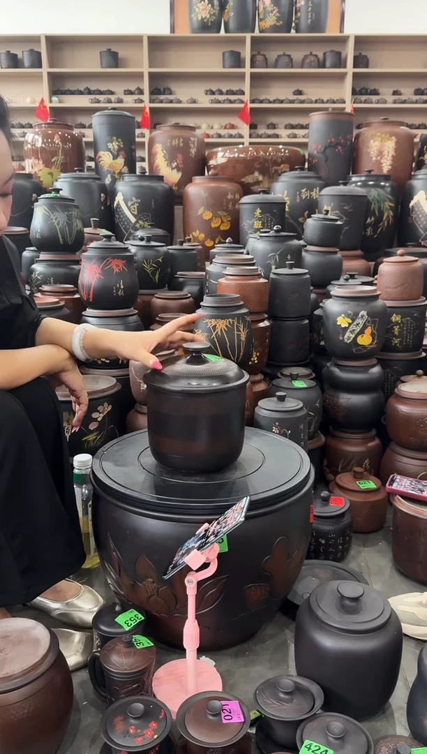 瑕疵茶叶罐 鼓盖 黑色小五饼 773