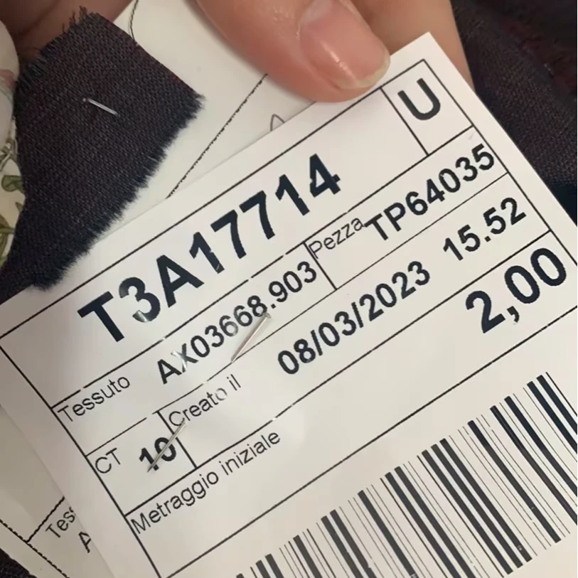 紫色高支高密羊毛精仿 面料 服装 面料DIY手工布艺