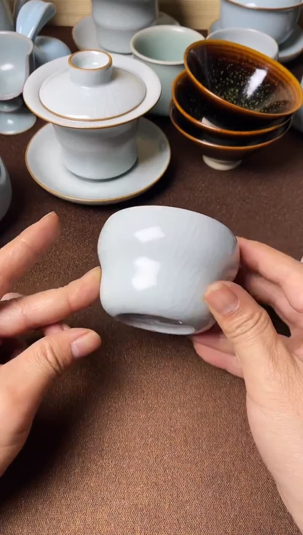 特价清仓-微瑕云雾月白釉纯手工葫芦杯