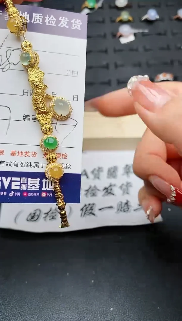 【闪购商品】翡翠手链银S925镶嵌.............