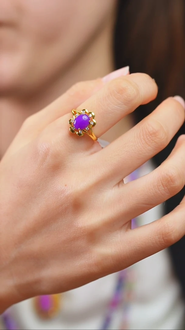 18K金镶嵌苏纪石（舒俱来）戒指22