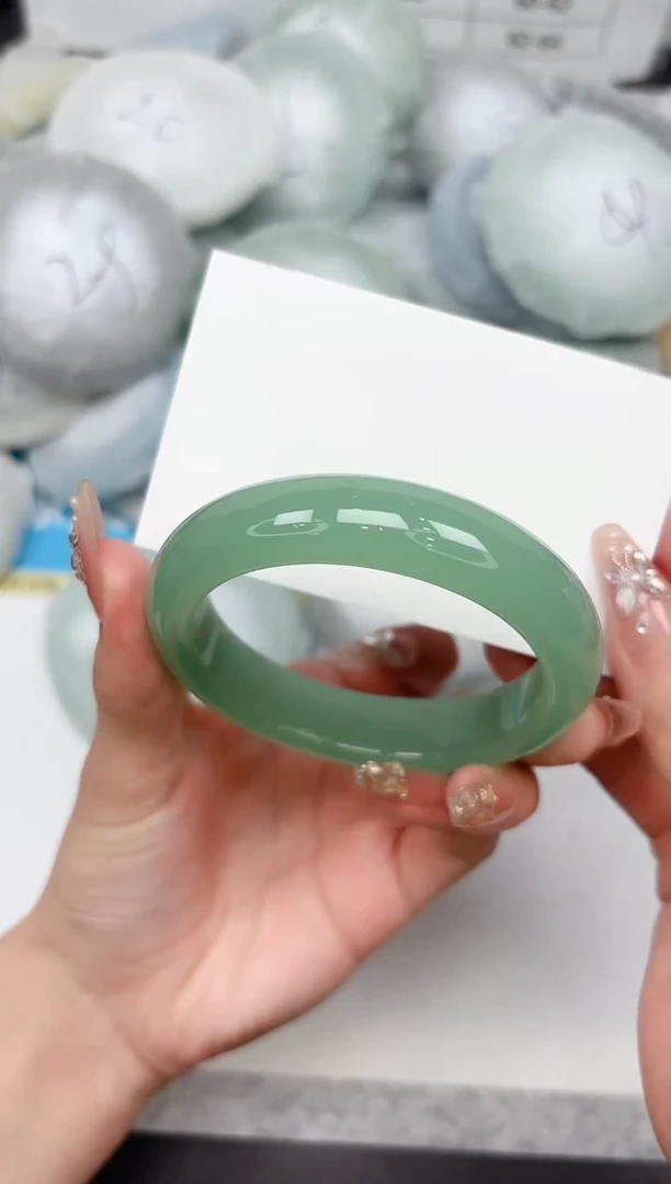 石英质玉手镯未镶嵌24-58.0