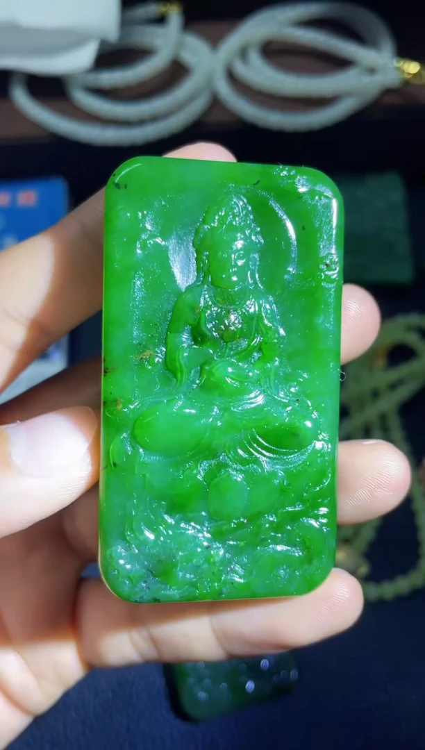 颈饰未镶嵌和田玉F385