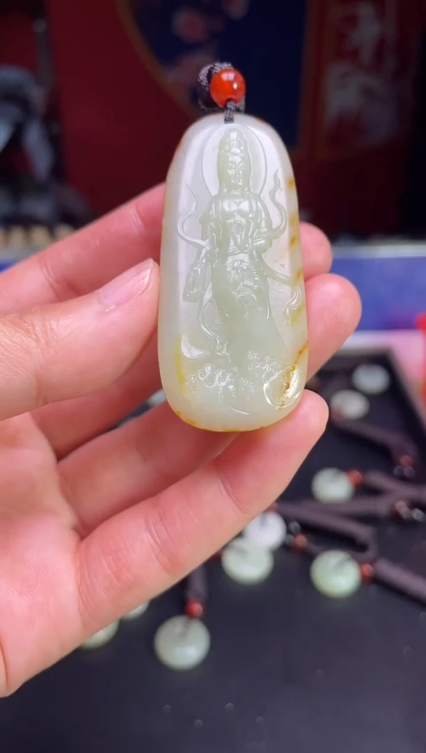 颈饰未镶嵌和田玉1